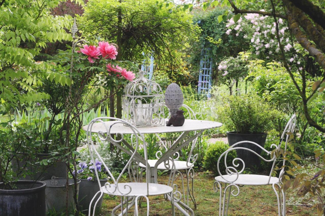 Le Bonheur A La Campagne Bed & Breakfast Lesmont Bagian luar foto